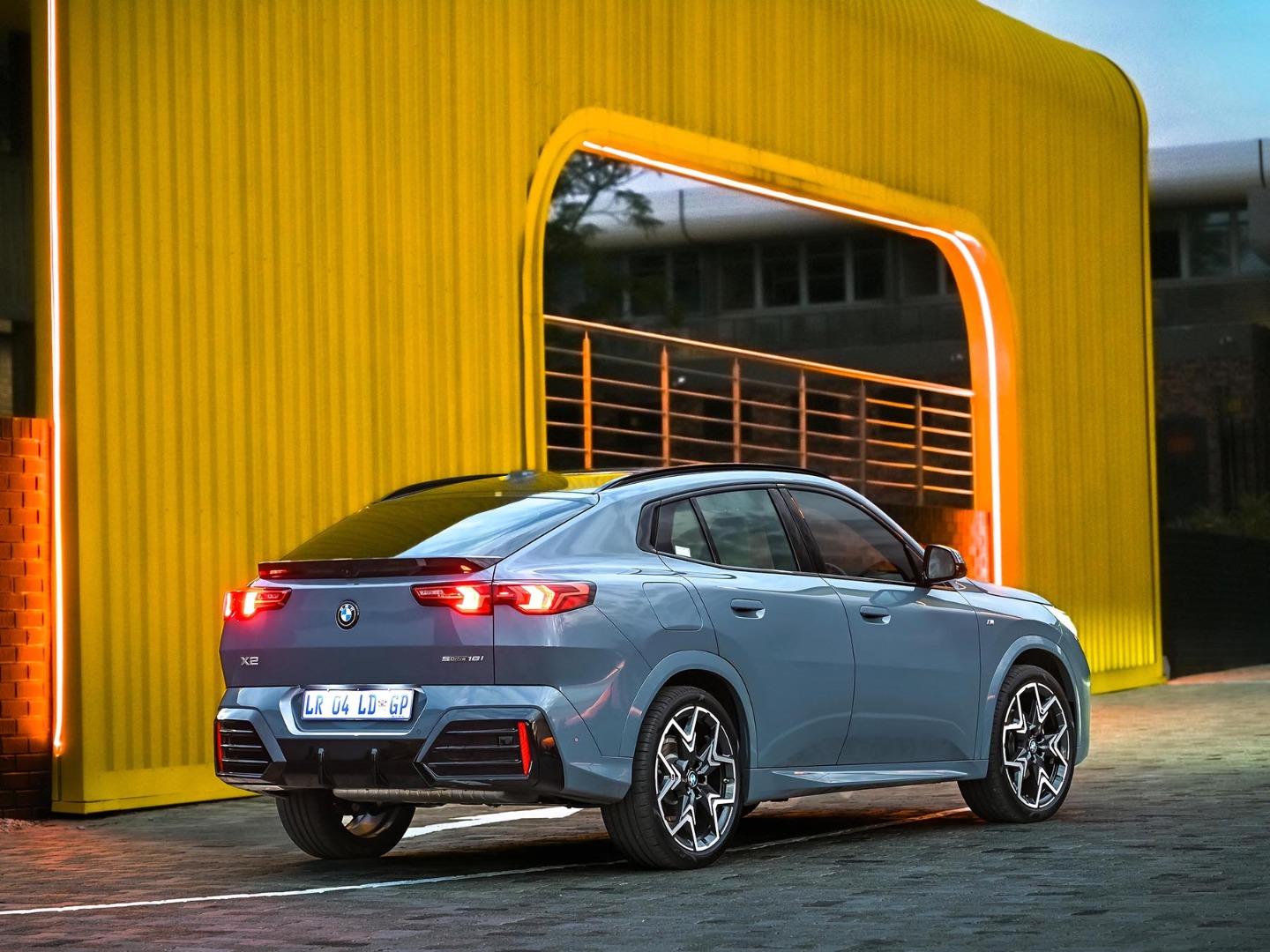 BMW X2