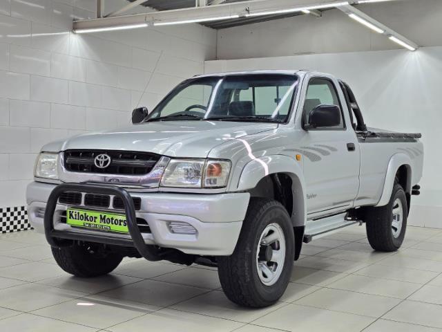 Research and Compare Toyota Hilux 2.7 Single Cab S Cars - AutoTrader