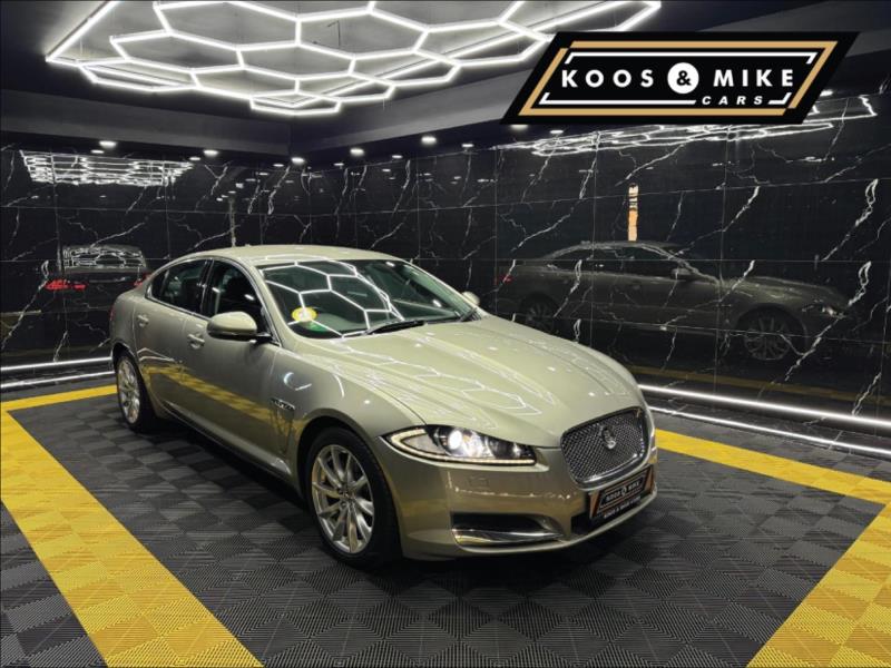 2013 Jaguar XF 2.2D Premium Luxury