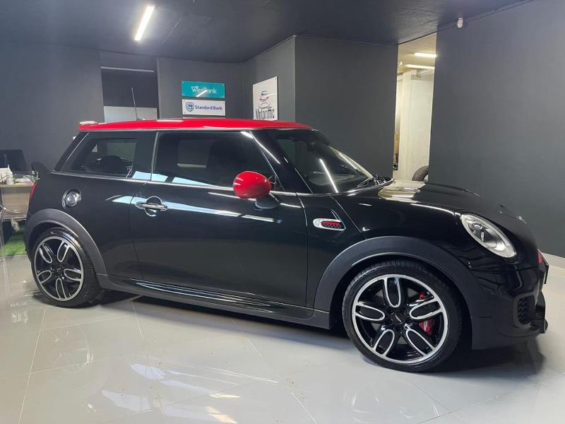 MINI Hatch John Cooper Works Hatch 3-Door Sports-Auto for sale in ...