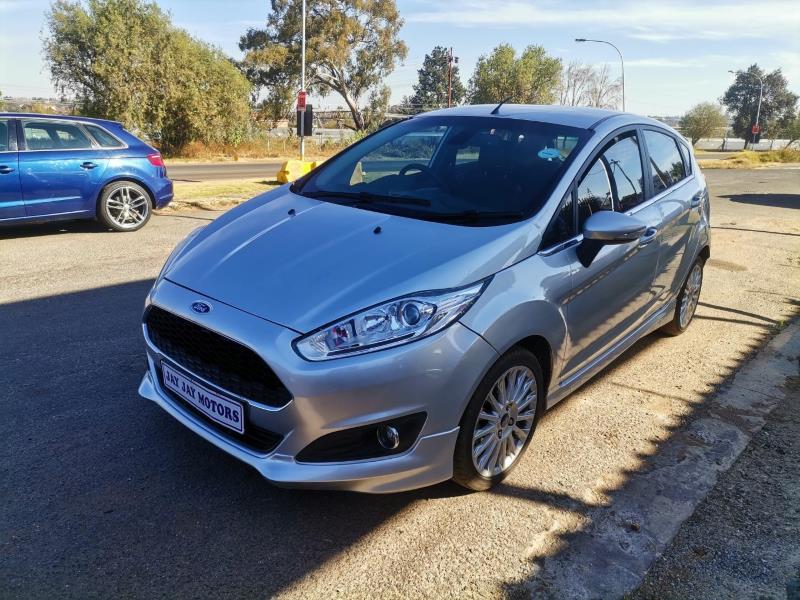 Ford Fiesta 5Door 1.0T Titanium Auto for sale in Kempton Park ID