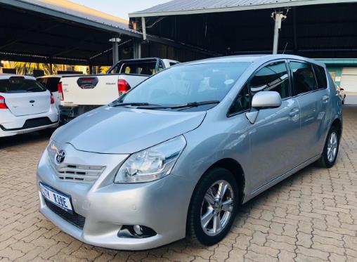 Toyota Verso 2010 for sale