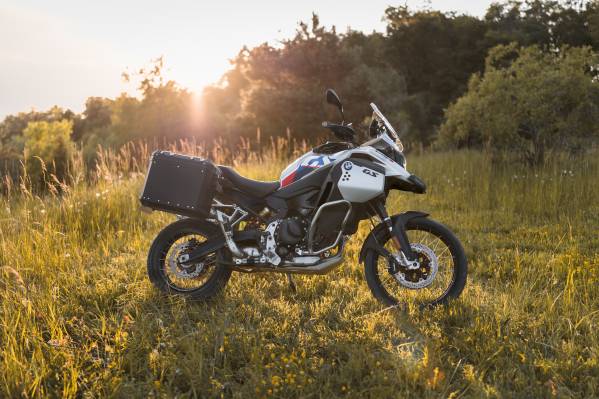 What are the top 5 adventure bikes? - Buying a Bike - AutoTrader
