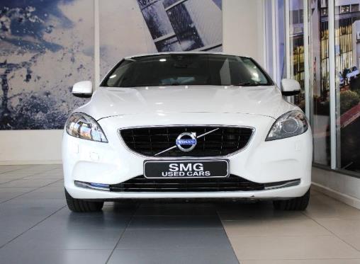 Volvo V40 2014 for sale in Western Cape