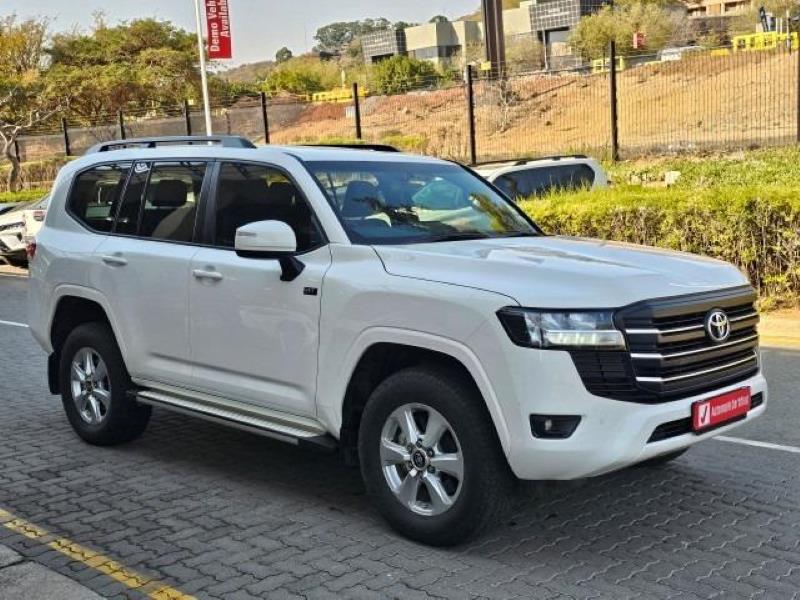 Toyota Land Cruiser 300 3.3D GX-R for sale in Pretoria - ID: 27567963 ...