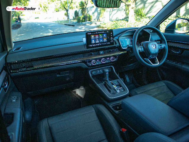 Honda CR-V interior