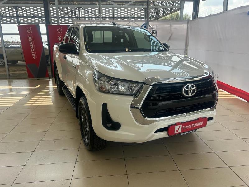 Toyota Hilux 2.4GD-6 Xtra Cab Raider Auto for sale in Bronkhorstspruit ...