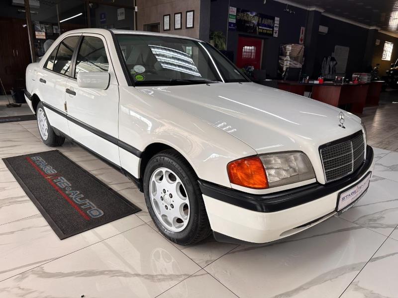 1994 Mercedes-Benz C-Class C180 Classic