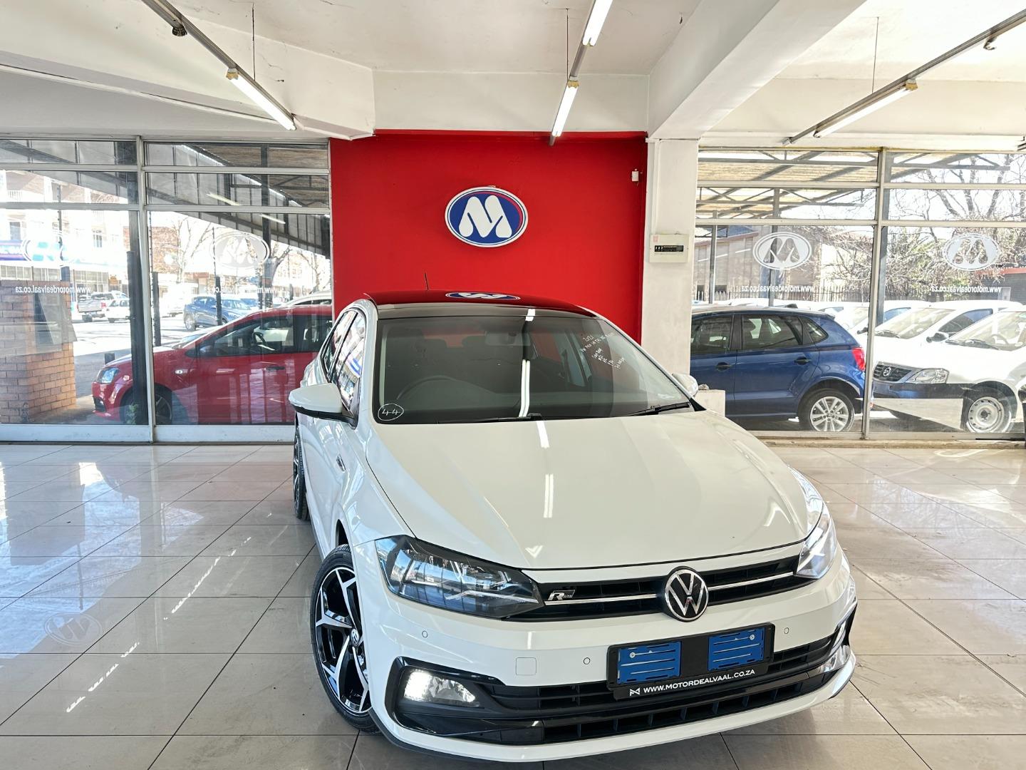 Car listing image