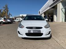 Hyundai Accent Sedan 1.6 Motion Freeway Toyota