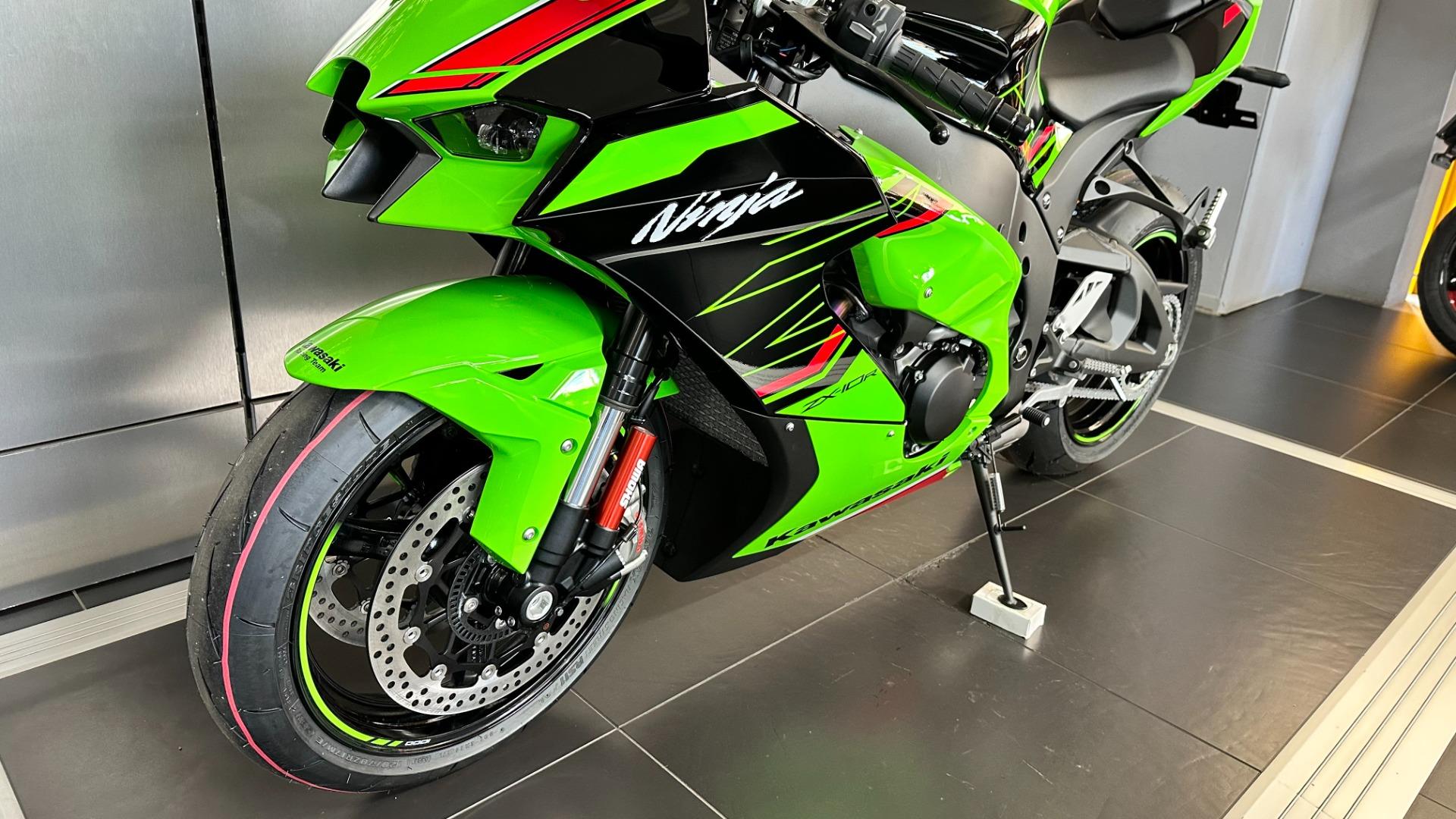 kozamikaページ Kawasaki Ninja ZX10R 🎔 【セラミック】 ZX-10R 2011-2015 Accesorios