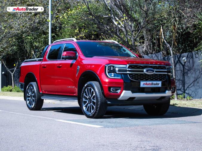 Ford Ranger 3.0TD V6 Double Cab Platinum 4WD (2024) - Review - Expert ...