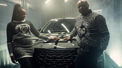 Omoda C5 gets a stylish makeover with Khosi Nkosi car wrap designs