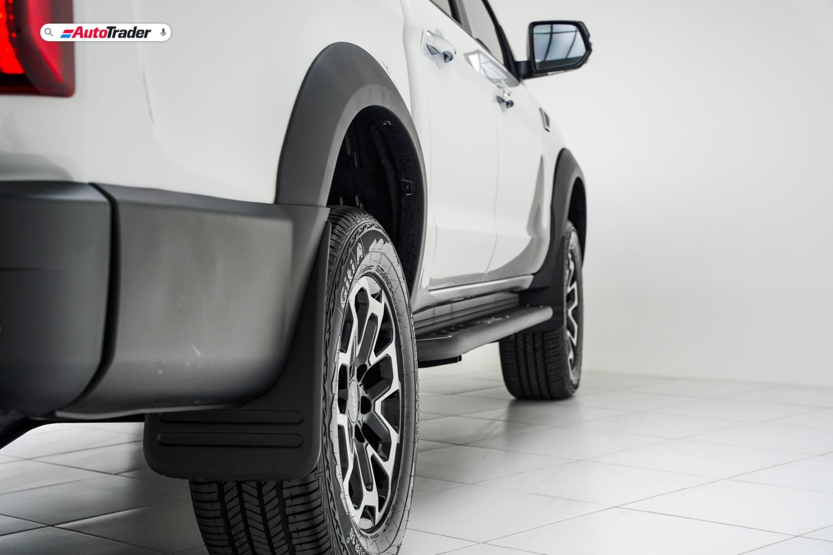 JAC T9
