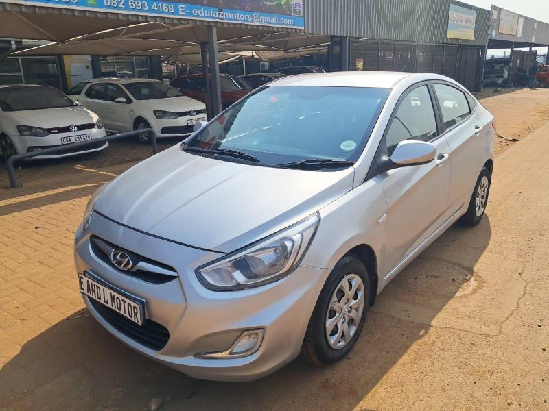 2014 Hyundai Accent Sedan 1.6 Motion