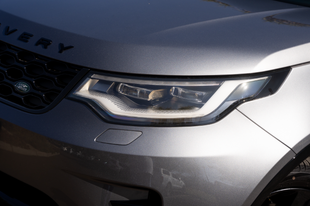 Land Rover Discover D300 Dynamic SE LED Headlamp Silver