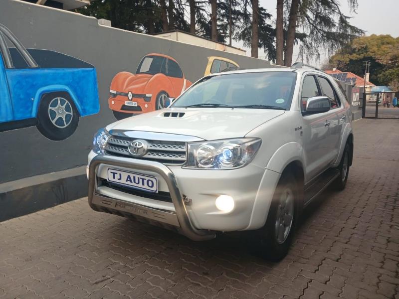 2011 Toyota Fortuner 3.0D-4D