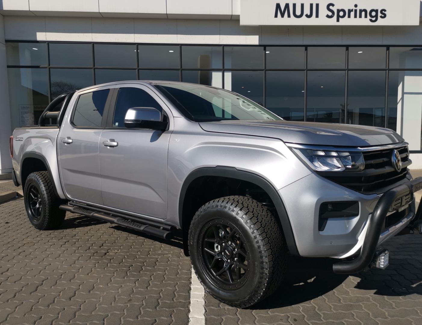 Volkswagen Amarok 2.0BITDI Double Cab Life 4Motion for Sale in South Africa