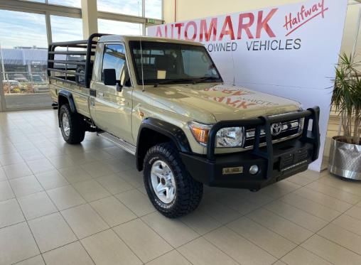 2018 Toyota Land Cruiser 79 4.0 V6 for sale - beige 4.0 petrol 00435