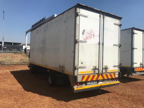 2015 Hino 300 SERIES 915  for sale