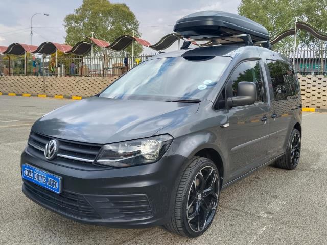 2020 Volkswagen Caddy 1.6 Crew Bus - CarDaddy