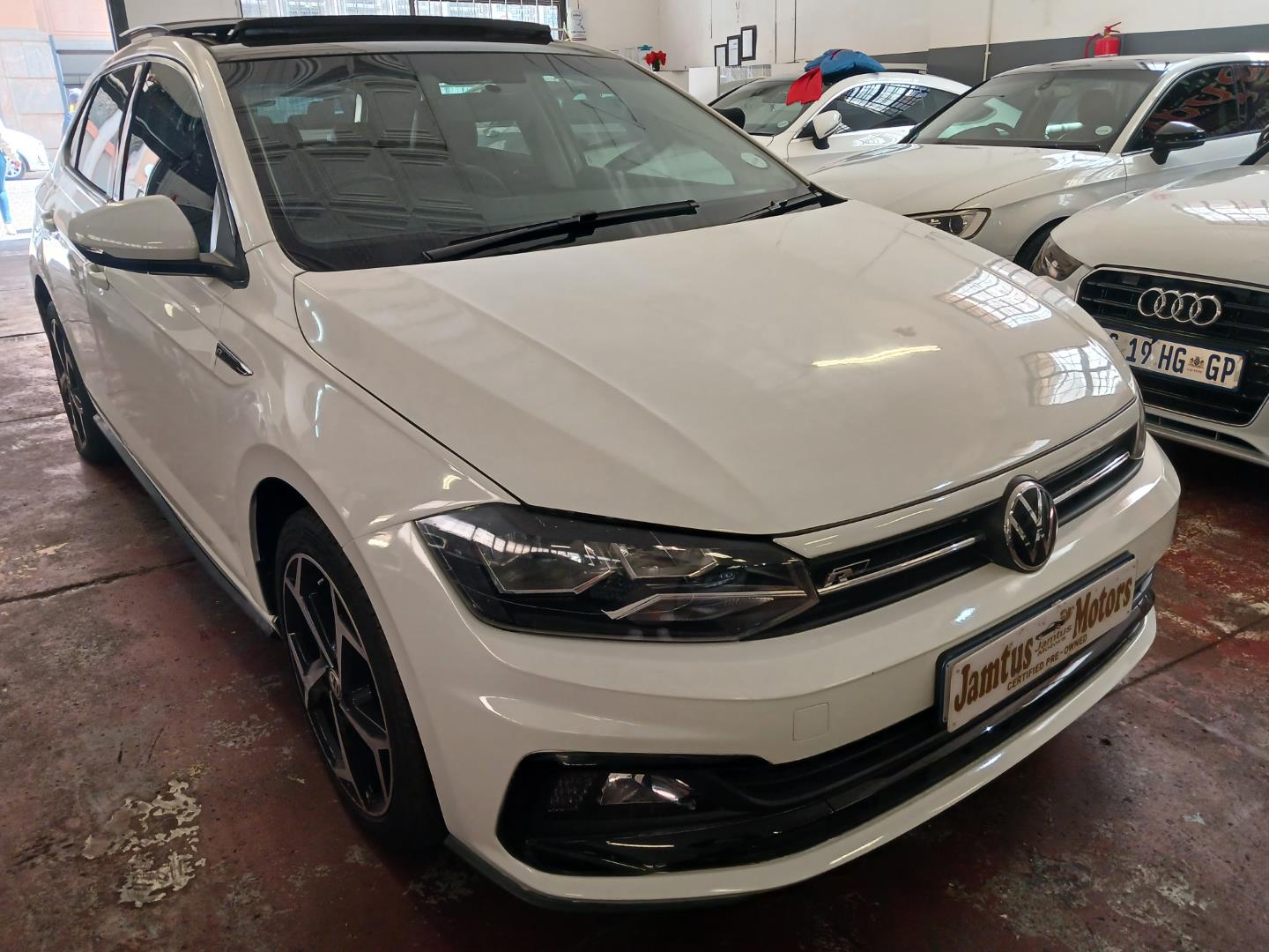 Car listing image