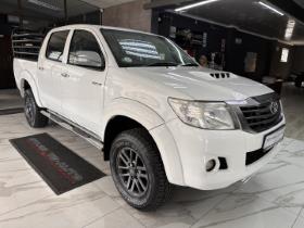 Toyota Hilux - Listing ID: 27687759