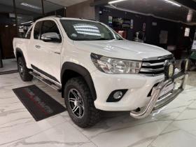 Toyota Hilux - Listing ID: 27695940