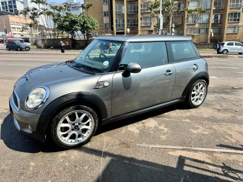 2007 MINI Hatch Cooper S