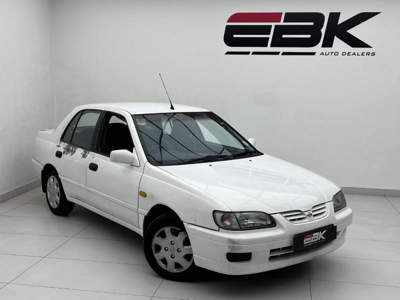 2000 Nissan Sentra 160 GSi Auto