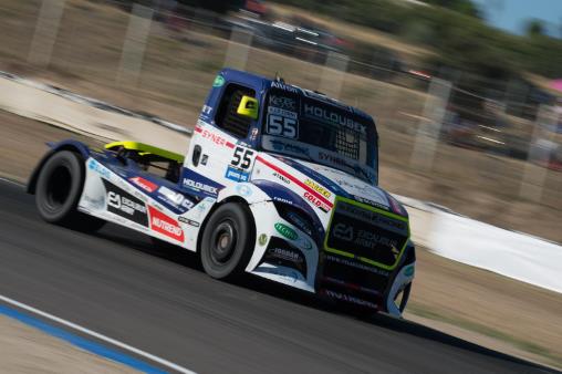 Hahn reigns supreme!