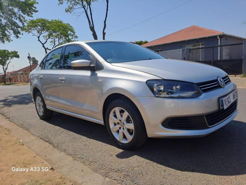 2014 Volkswagen Polo Sedan 1.6 Trendline