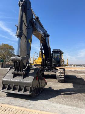 2017 Volvo EC750  for sale