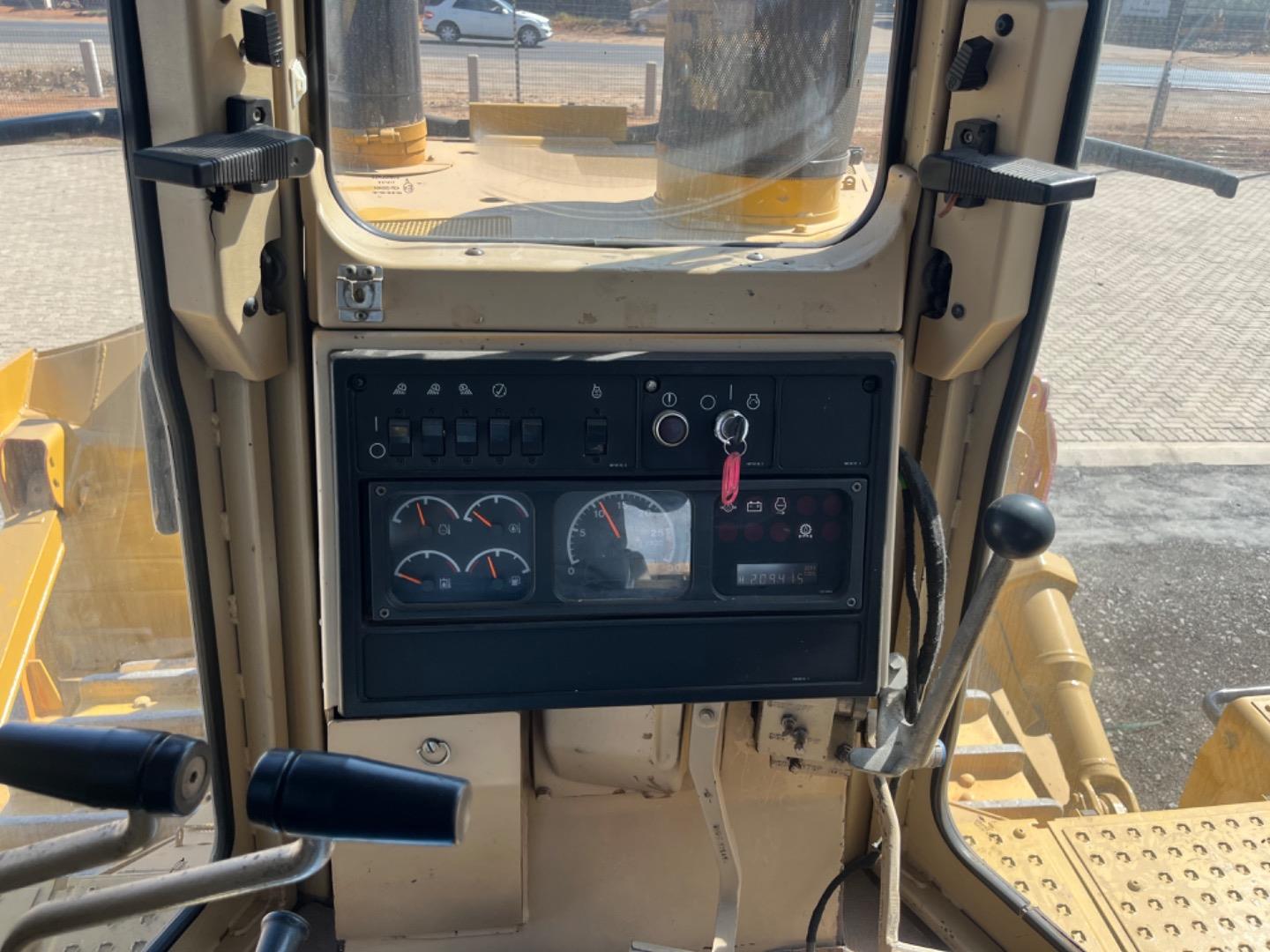 CAT D9R Delta Truck Sales