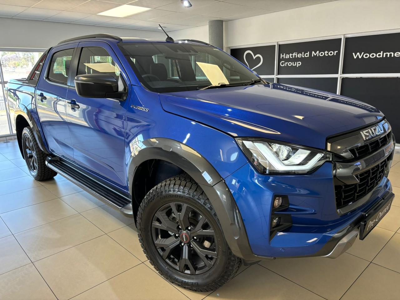 Isuzu D-Max 3.0TD Double Cab V-Cross Mazda and Isuzu Woodmead