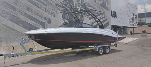 2026 Odyssey 720 Inboard w/ 6.2L Mercruiser 350Hp V8 Inboard Motor Order Now!! for sale