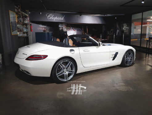 2015 Mercedes-Benz SLS AMG Roadster for sale