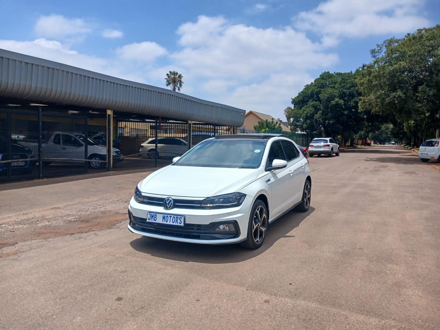 Car listing image