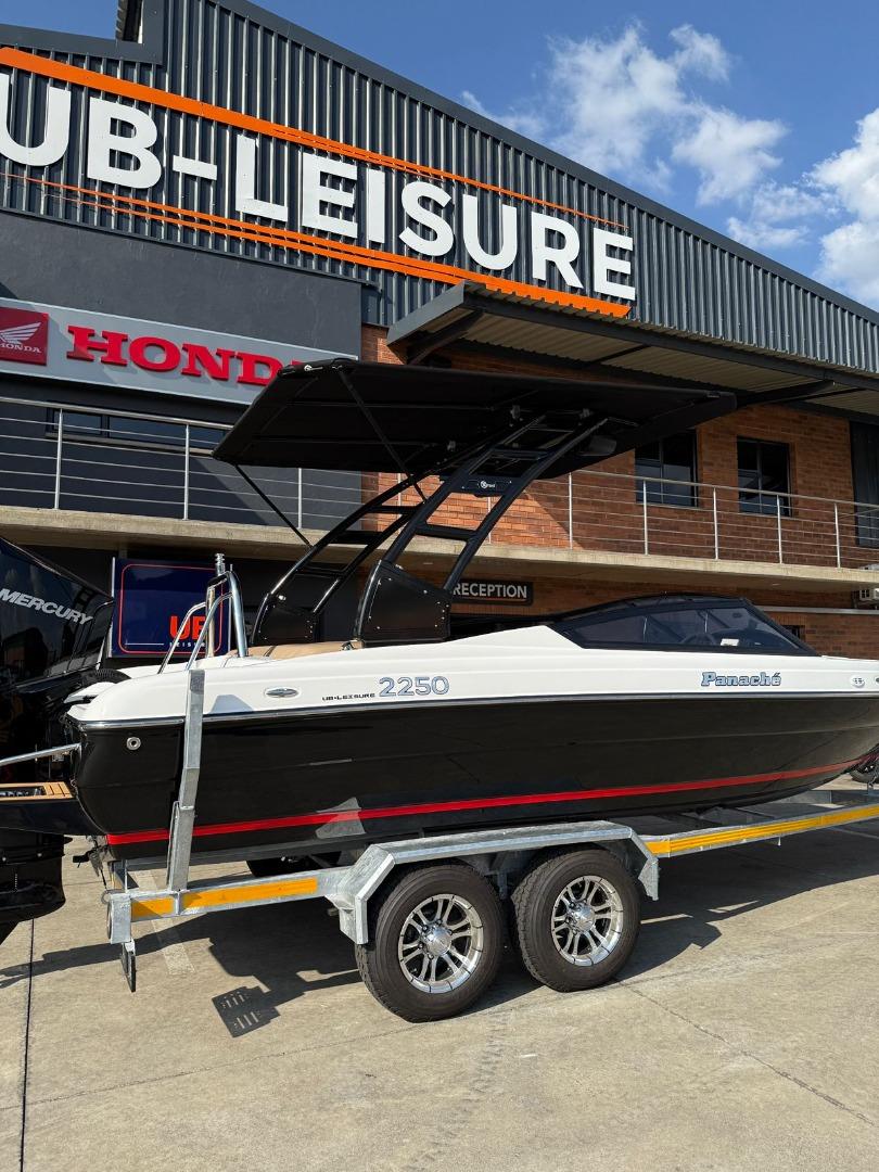 Panache 2250 Boat with Mercury 250hp V8 Outboard Motor UB Leisure