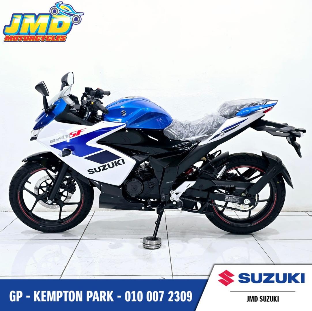 Suzuki GSX 150 SF