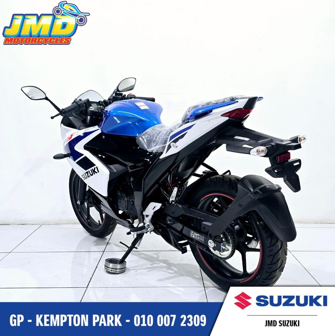 Suzuki GSX 150 SF