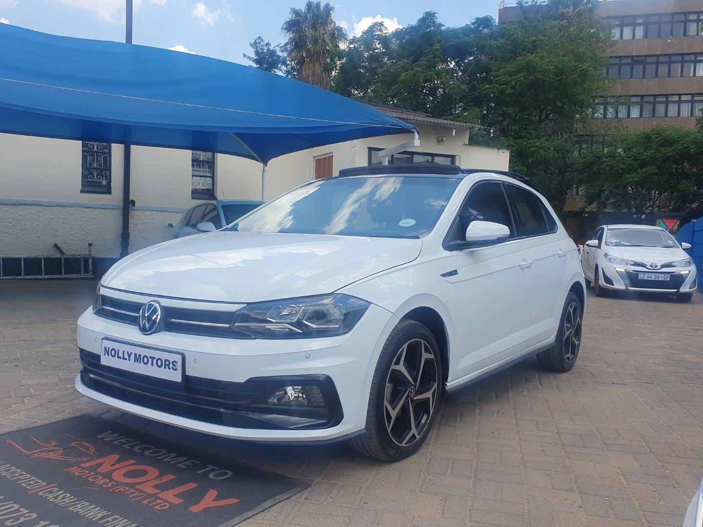 Car listing image