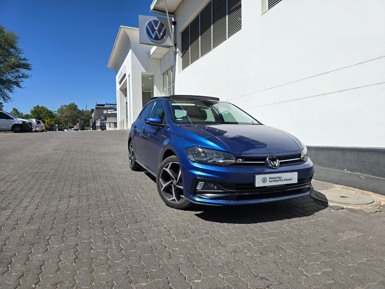 Car listing image