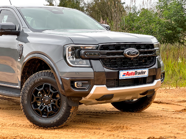 Ford Ranger 2.0 BiTurbo double cab Tremor 4WD (2024) Review - Expert