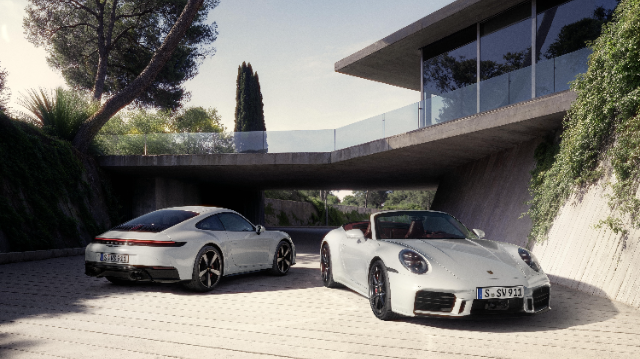 New 911 Carrera S coupe and cabriolet
