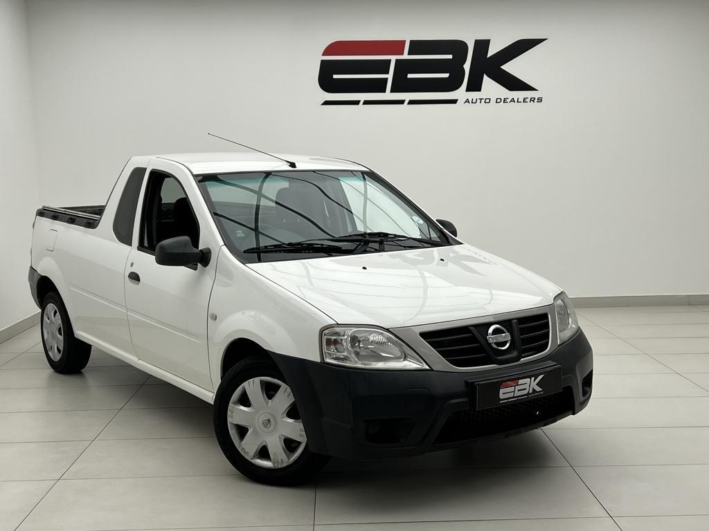 Nissan NP200 1.6i Pack