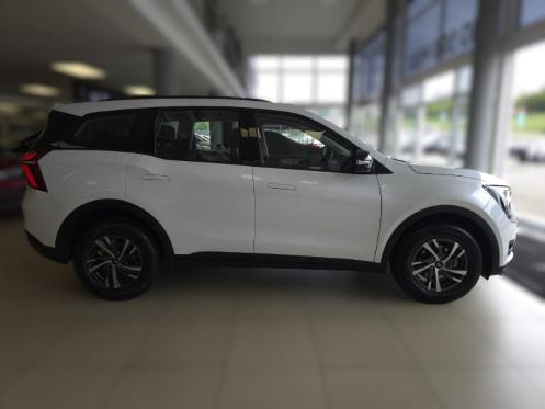 2026 Mahindra XUV700 2.0T AX5 for sale