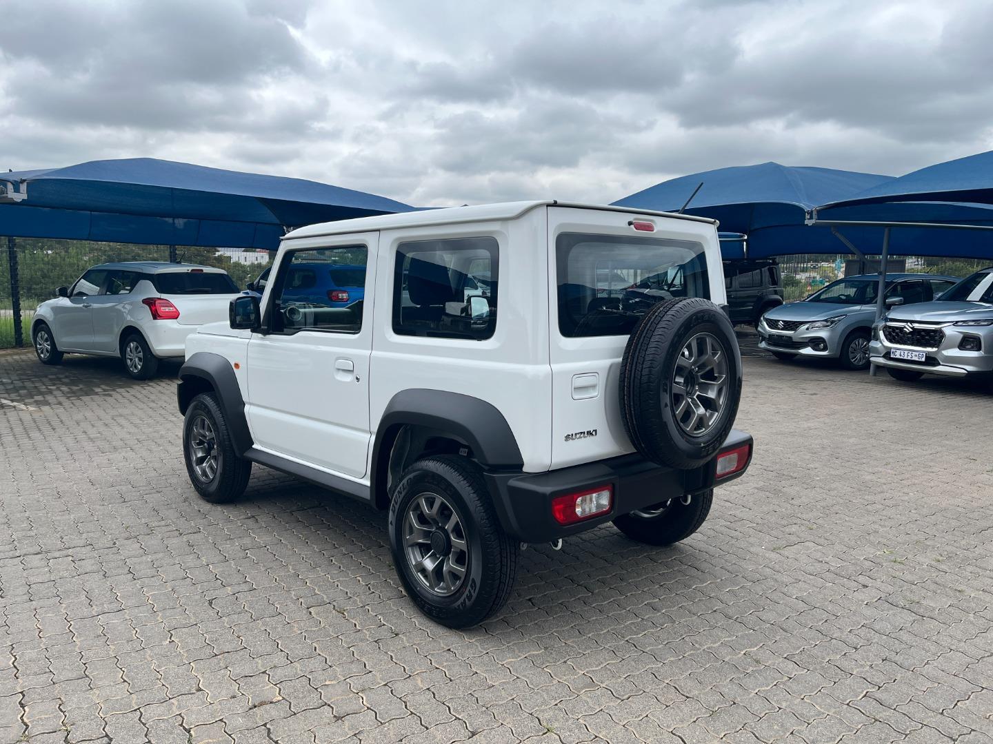 Suzuki Jimny 1.5 GLX Allgrip 3-door Manual Suzuki Kyalami New Cars