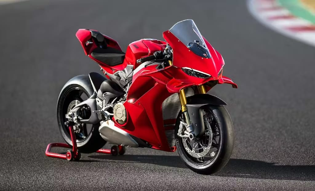Ducati Panigale V4 R