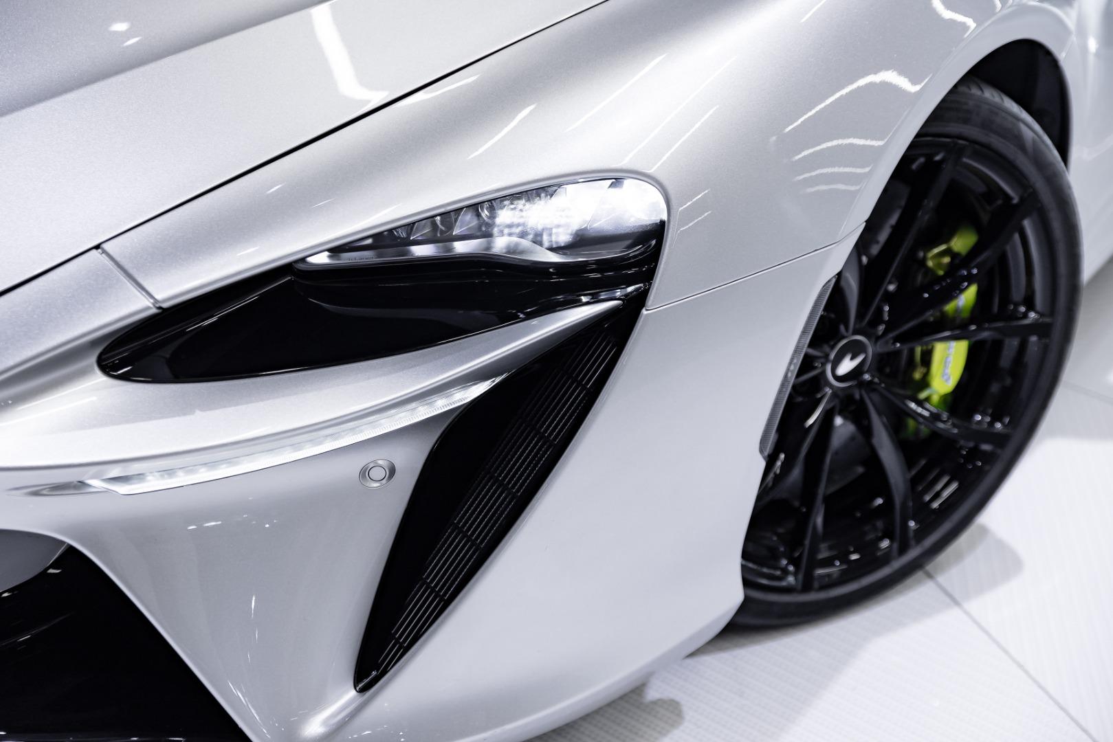 McLaren Artura Coupe Daytona